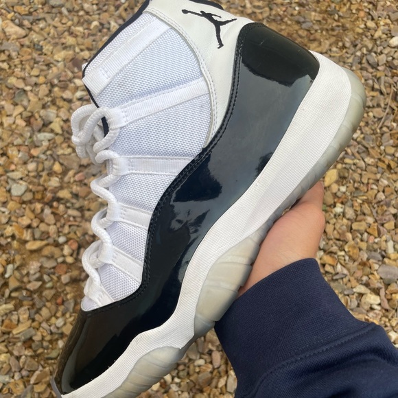 Jordan 11 Concord (2018) - Picture 10 of 12